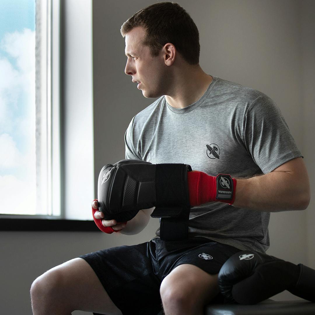 Handwraps for boxing gloves